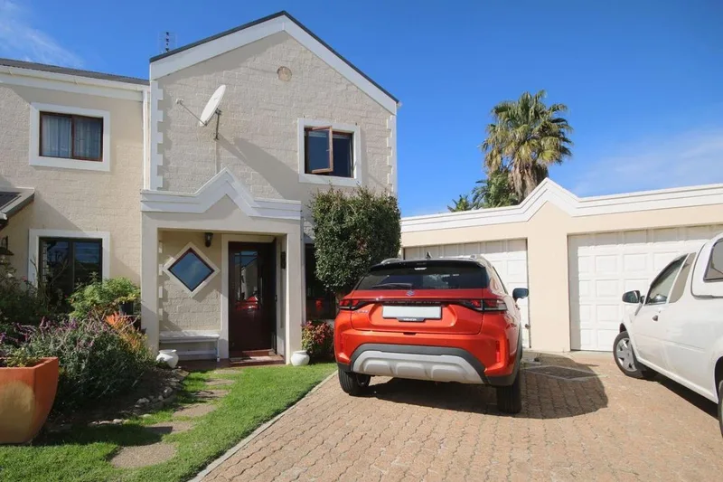 1 Bedroom Townhouse to rent in Longdown