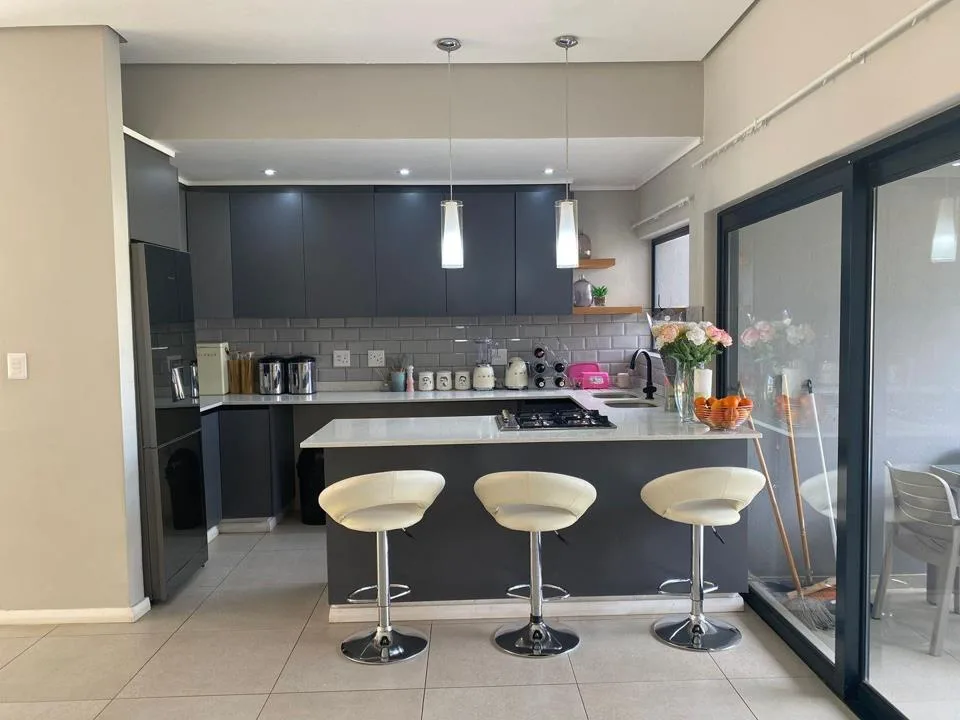 3 Bedroom Townhouse to rent in Palm Lakes Estate