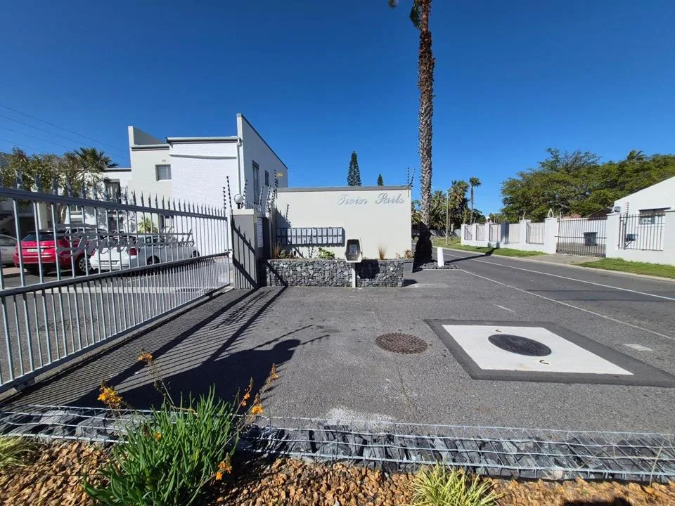 2 Bedroom Apartment / flat to rent in Blouberg Sands