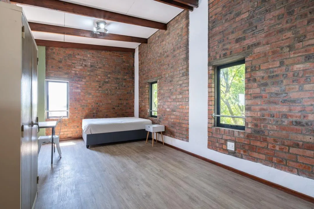 13 Bedroom House to rent in Claremont