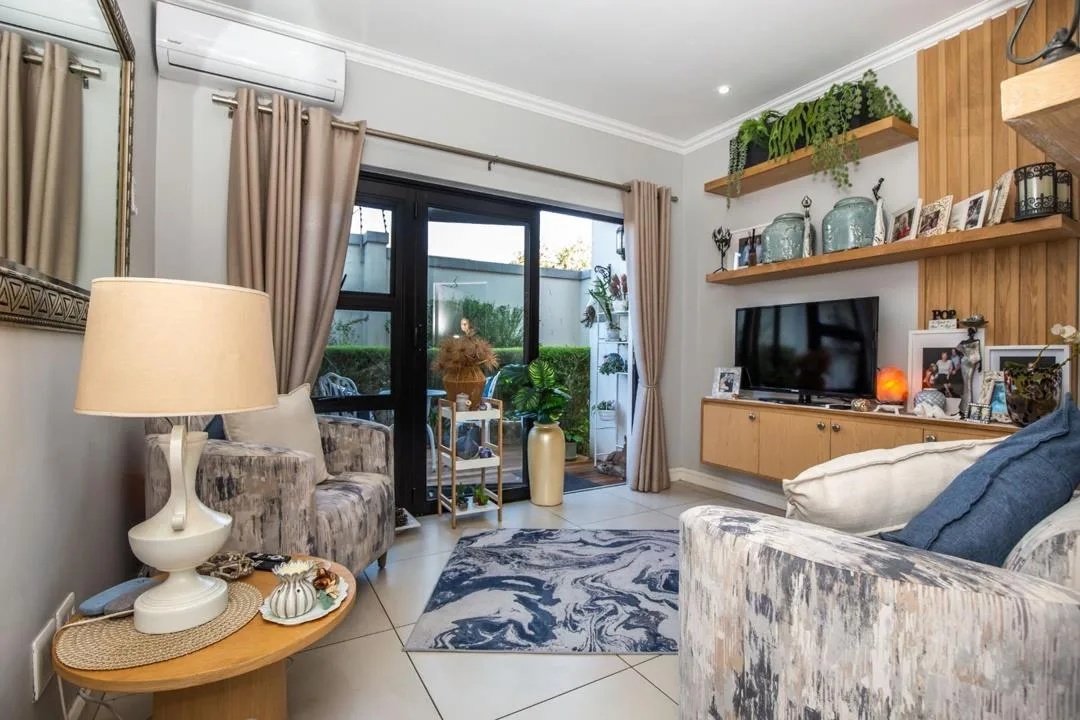 1 Bedroom Apartment / flat to rent in Emberton Estate