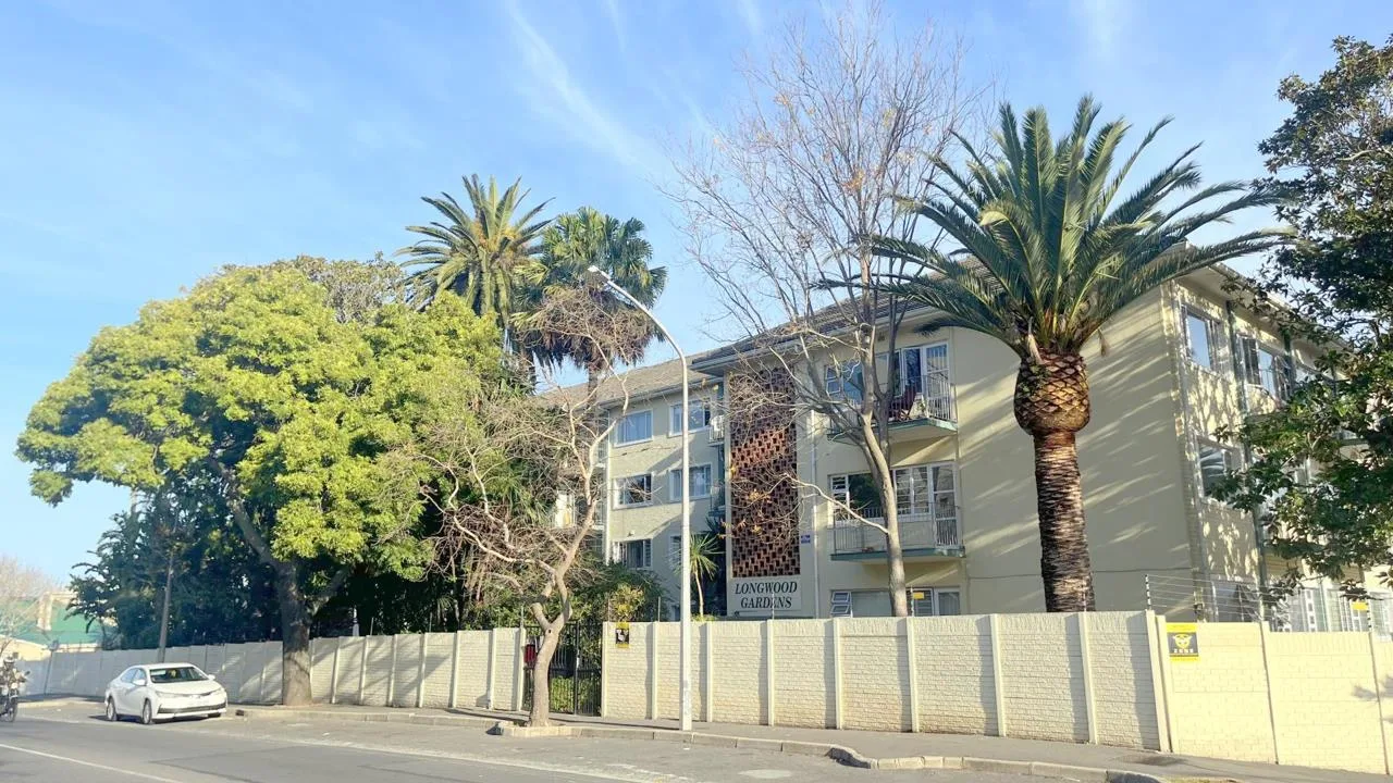3 Bedroom Apartment / flat to rent in Kenilworth