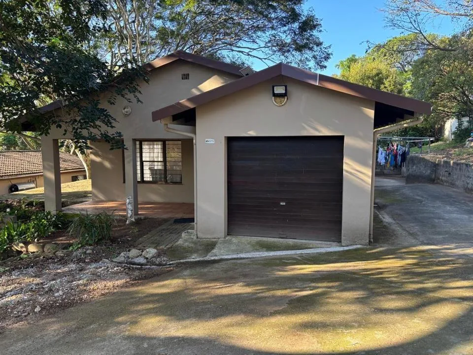 3 Bedroom House to rent in Umtentweni