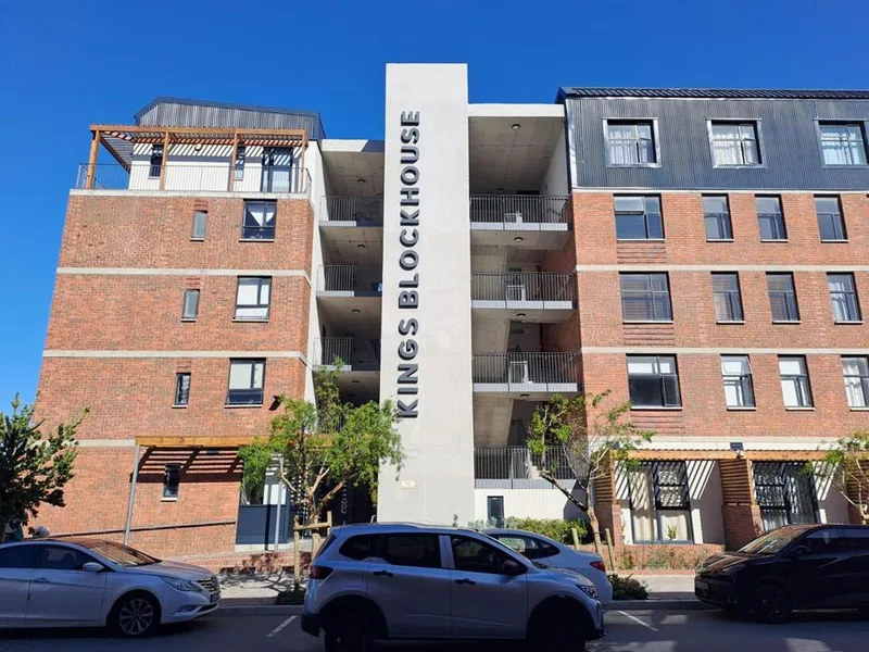 0.5 Bedroom Apartment / flat to rent in Pinelands