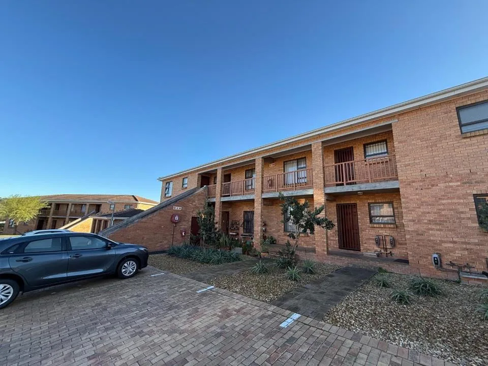 2 Bedroom Apartment / flat to rent in Sonstraal Heights