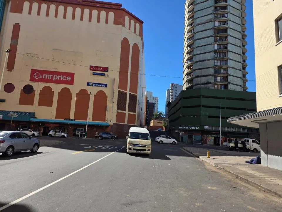 2 Bedroom Apartment / flat to rent in Durban Central