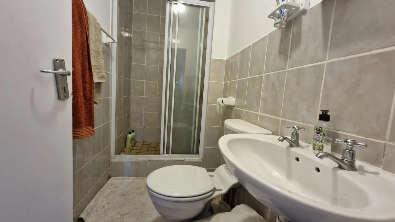 2 Bedroom Apartment / flat to rent in Parklands