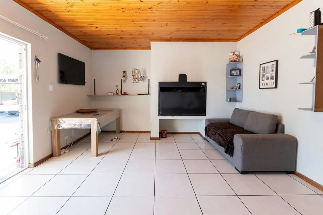 3 Bedroom House to rent in Velddrif