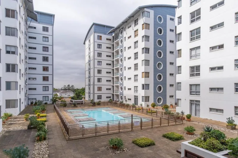 2 Bedroom Apartment / flat to rent in Claremont
