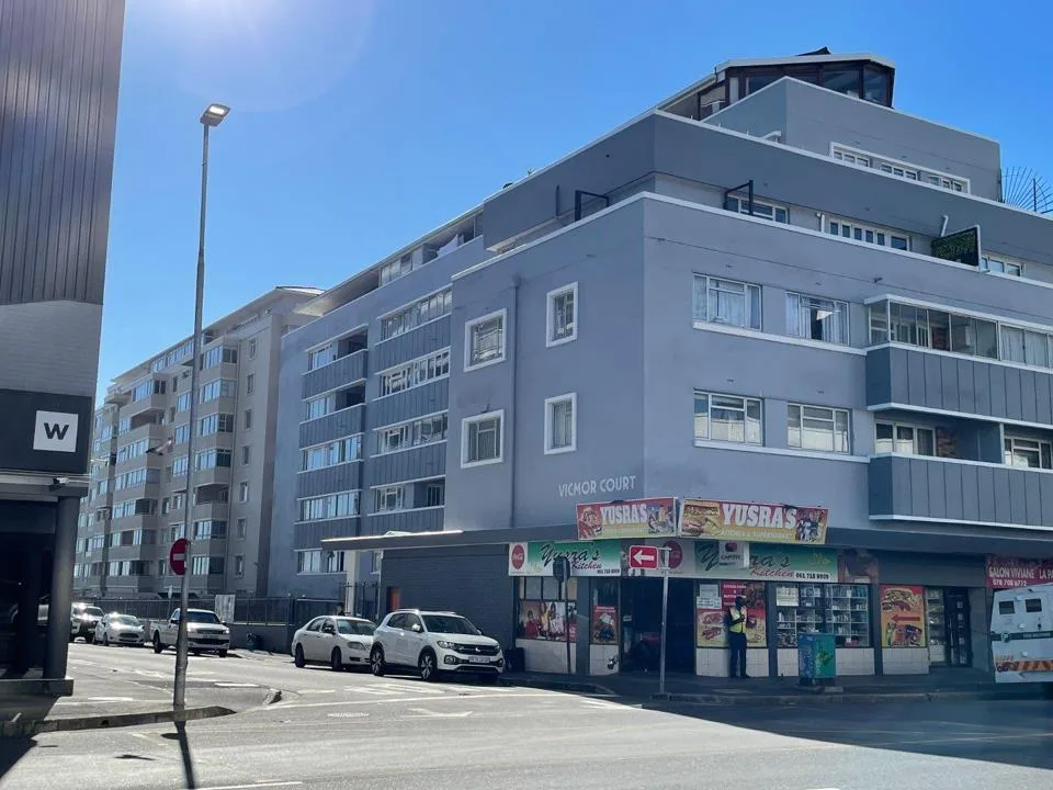 1 Bedroom Apartment / flat to rent in Three Anchor Bay