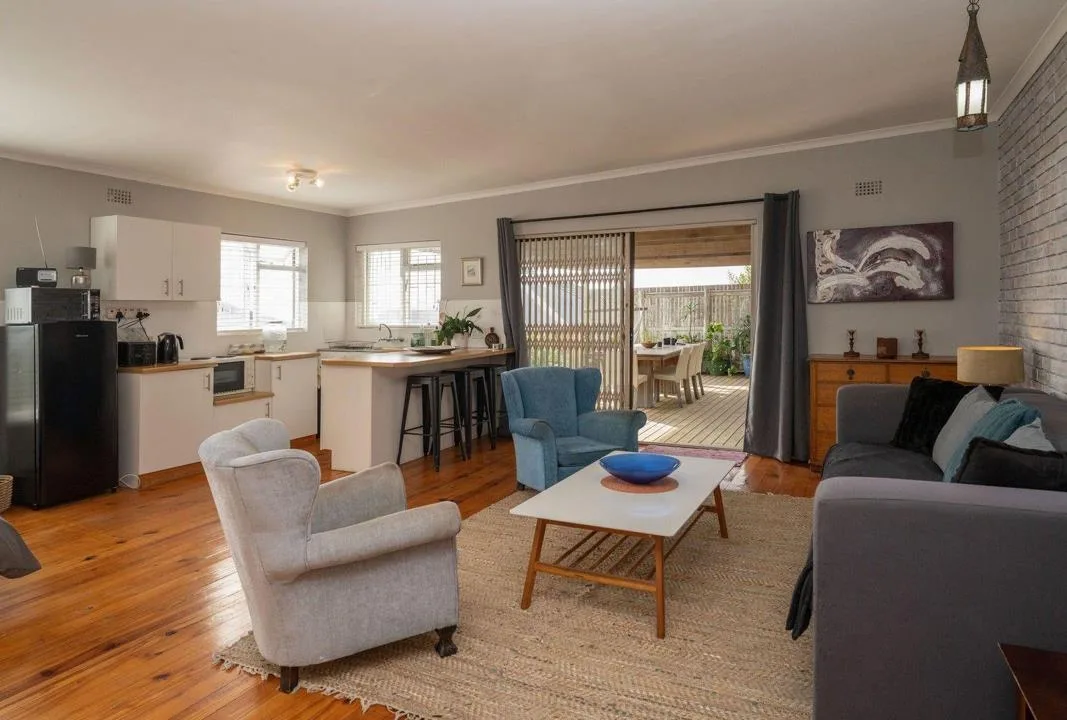 1 Bedroom House to rent in Simons Town Central