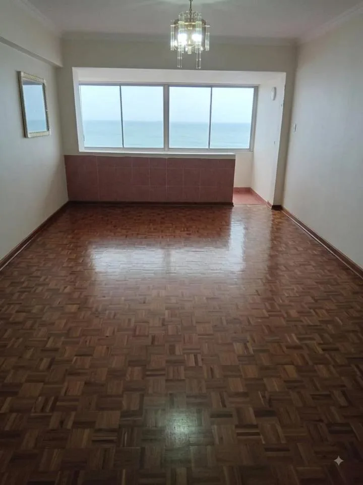2 Bedroom Apartment / flat to rent in North Beach