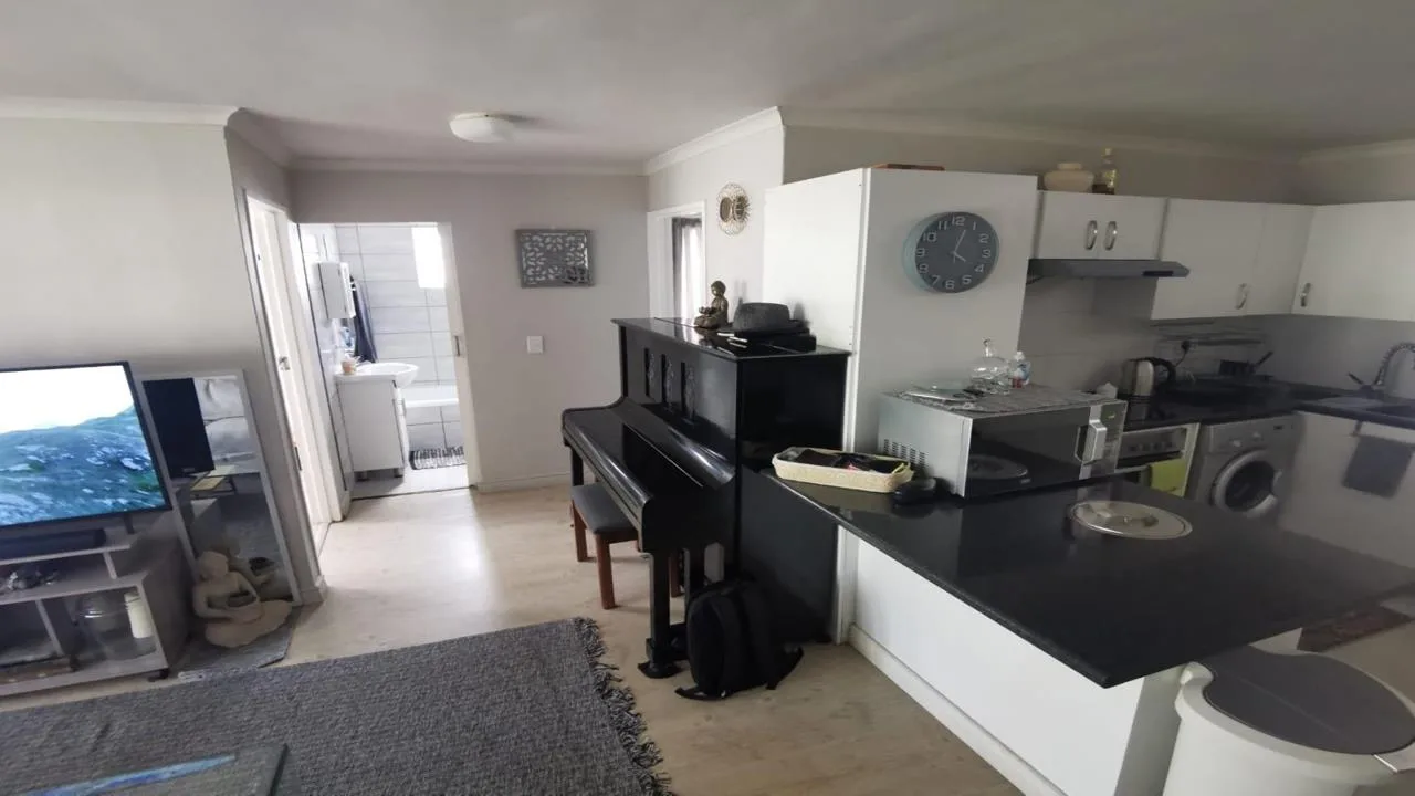 2 Bedroom Apartment / flat to rent in Blouberg Sands