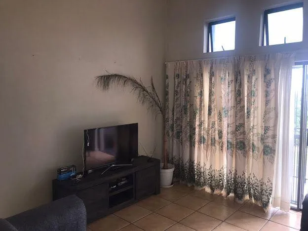 2 Bedroom Apartment / flat to rent in Burgundy Estate