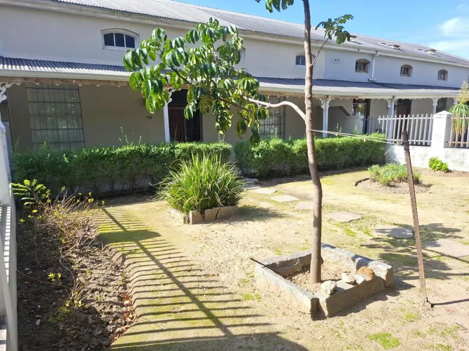 2 Bedroom Townhouse to rent in Lemoenkloof