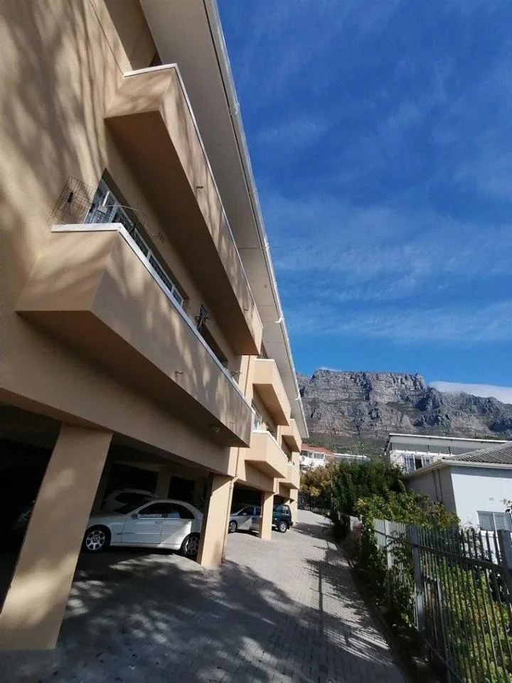 3 Bedroom Apartment / flat to rent in Vredehoek