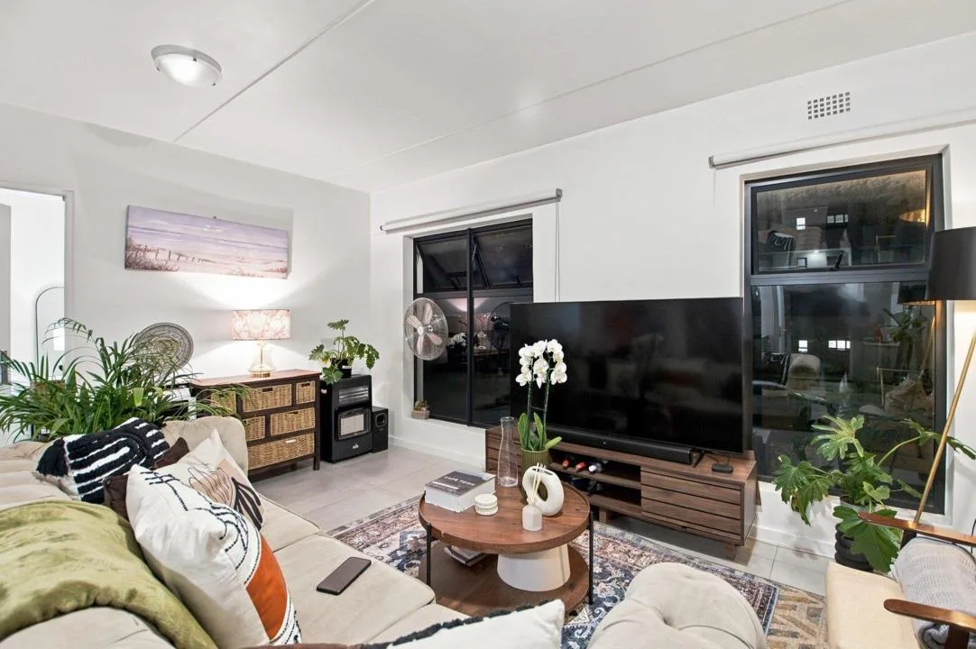 2 Bedroom Apartment / flat to rent in Rivergate