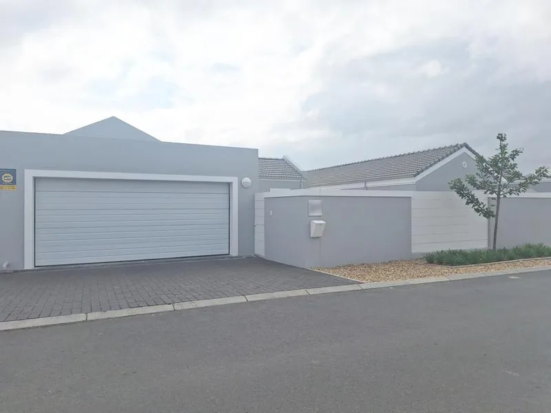 3 Bedroom House to rent in Pinehurst