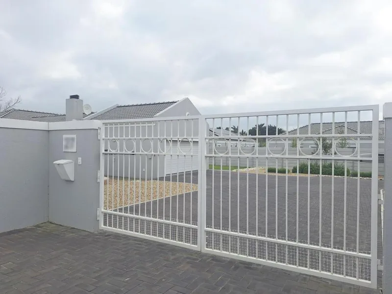 3 Bedroom House to rent in Pinehurst