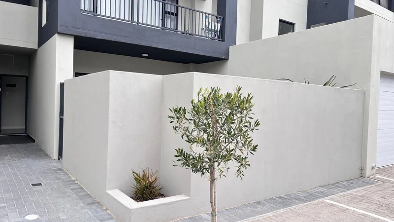 3 Bedroom Apartment / flat to rent in Sandown
