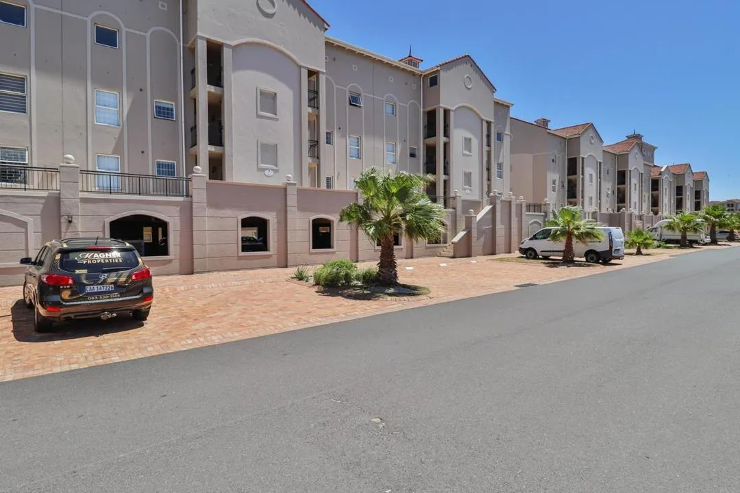 2 Bedroom Apartment / flat to rent in Century City
