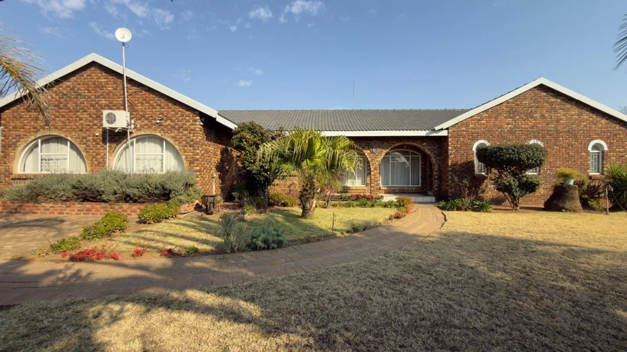 3 Bedroom House for sale in La Hoff