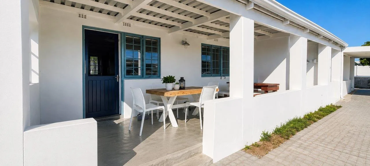 1 Bedroom Apartment / flat to rent in Yzerfontein