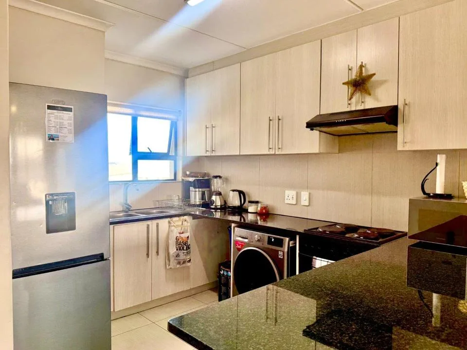 3 Bedroom Apartment / flat to rent in Parklands East