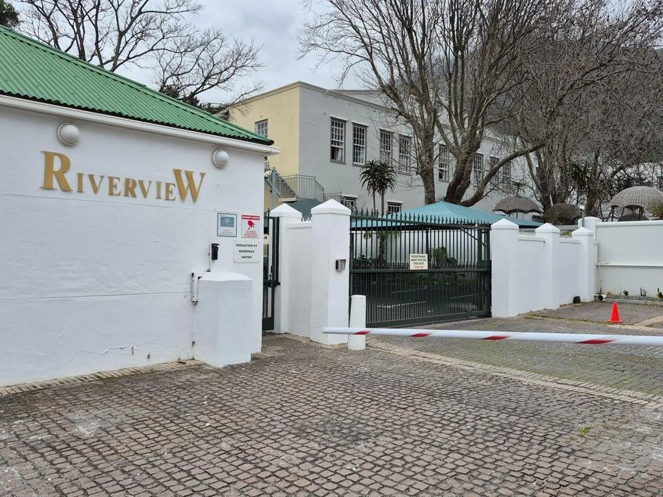 2 Bedroom Apartment / flat to rent in Scott Estate