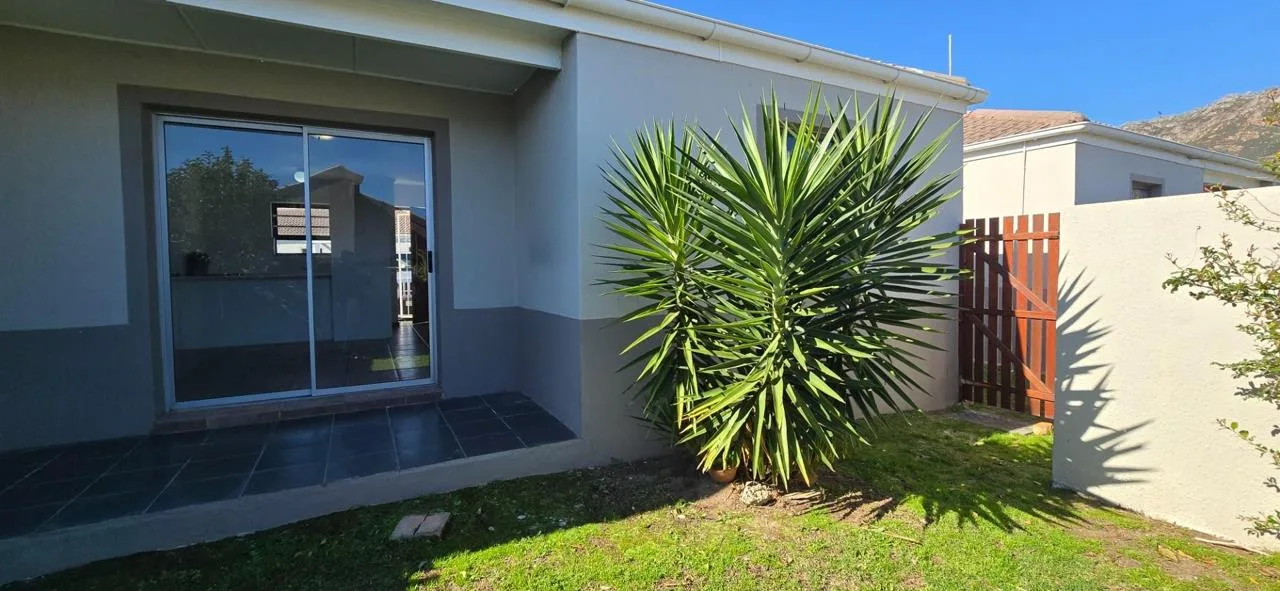 2 Bedroom Apartment / flat to rent in Sea Breeze