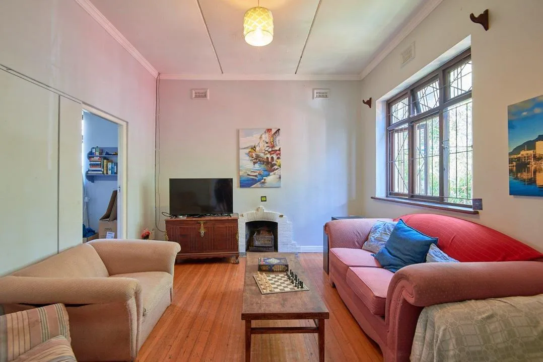6 Bedroom House to rent in Mowbray