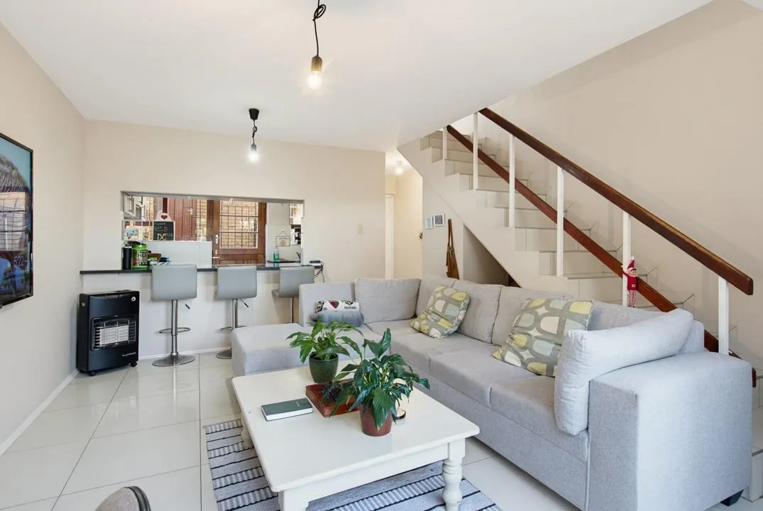 2 Bedroom Townhouse to rent in Stellenryk