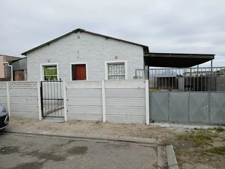 3 Bedroom House to rent in Belhar