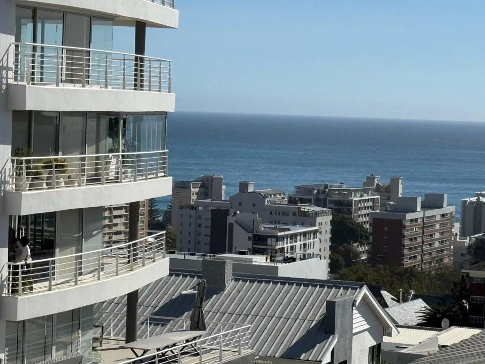 1 Bedroom Apartment / flat to rent in Sea Point