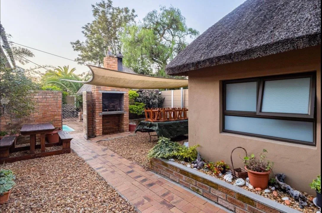 2 Bedroom House to rent in Bothasig
