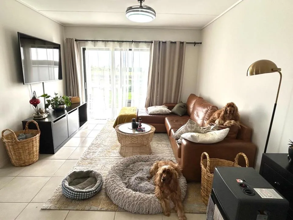 3 Bedroom Apartment / flat to rent in The Huntsman