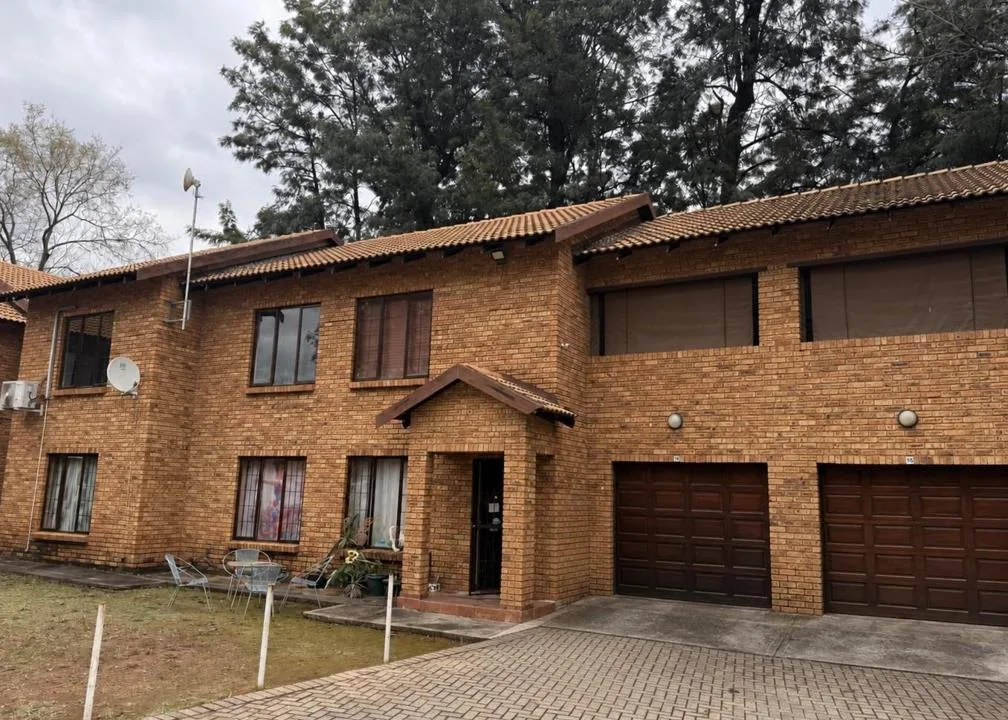 3 Bedroom Apartment / flat for sale in Bo-dorp