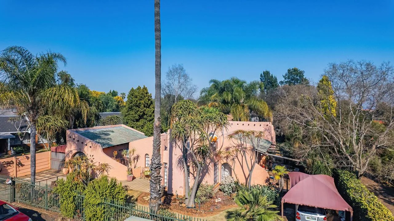 3 Bedroom House for sale in Ifafi