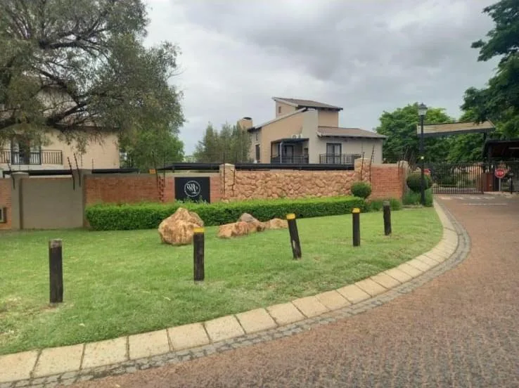 3 Bedroom Apartment / flat for sale in Waterval East