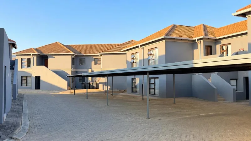 3 Bedroom Apartment / flat for sale in Melodie