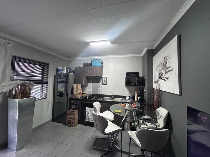 2 Bedroom Apartment / flat to rent in Willow Park Manor