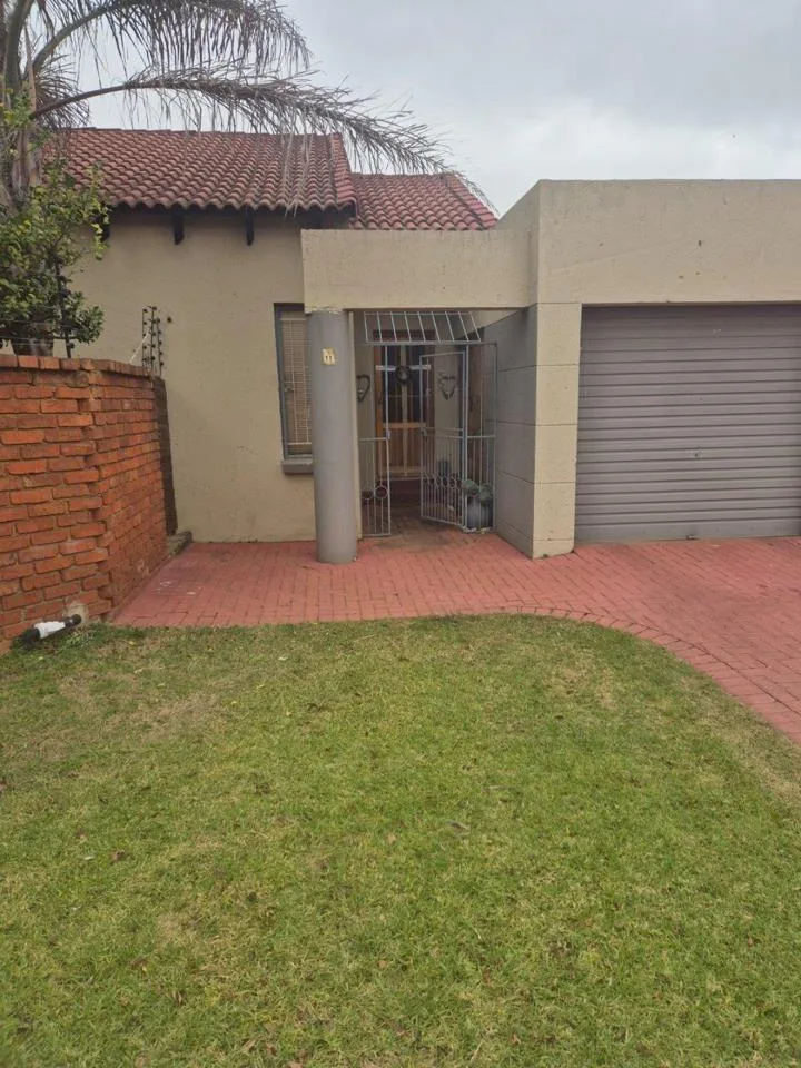 3 Bedroom House to rent in Bergsig