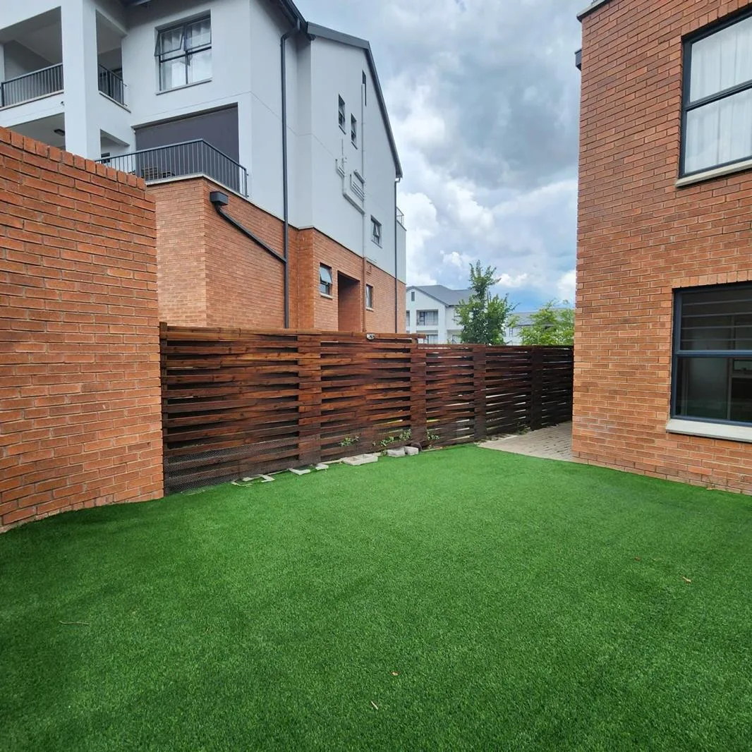 Property to rent in Olivedale