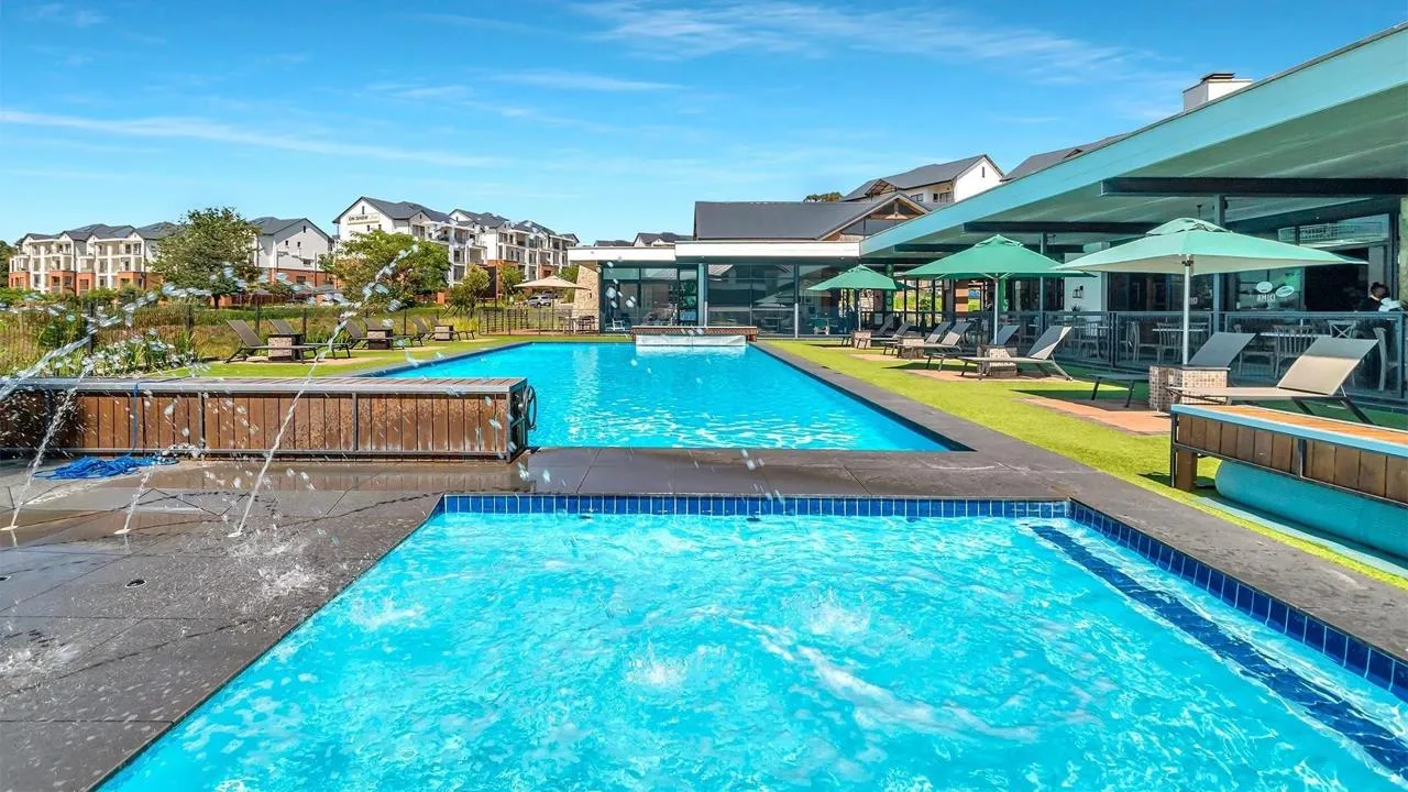 3 Bedroom Apartment / flat to rent in Linbro Park