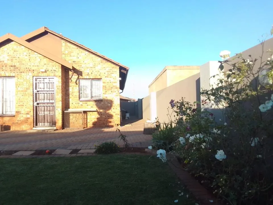 3 Bedroom House to rent in Protea Glen