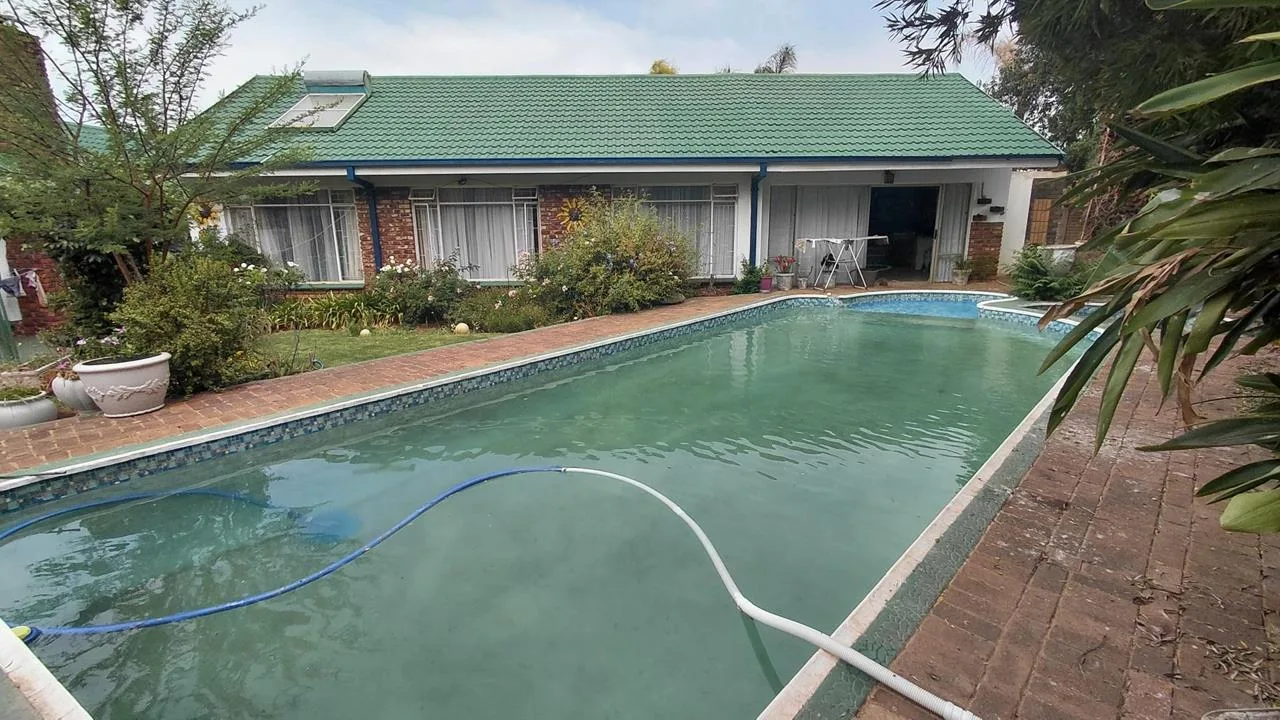 2 Bedroom House for sale in Wilkoppies