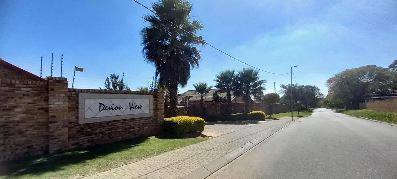 3 Bedroom Townhouse to rent in Harveston AH
