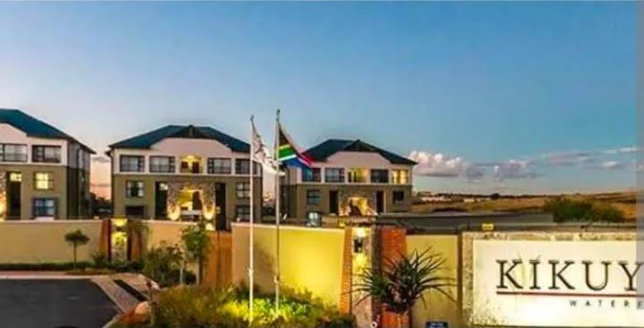 3 Bedroom Apartment / flat to rent in Waterfall