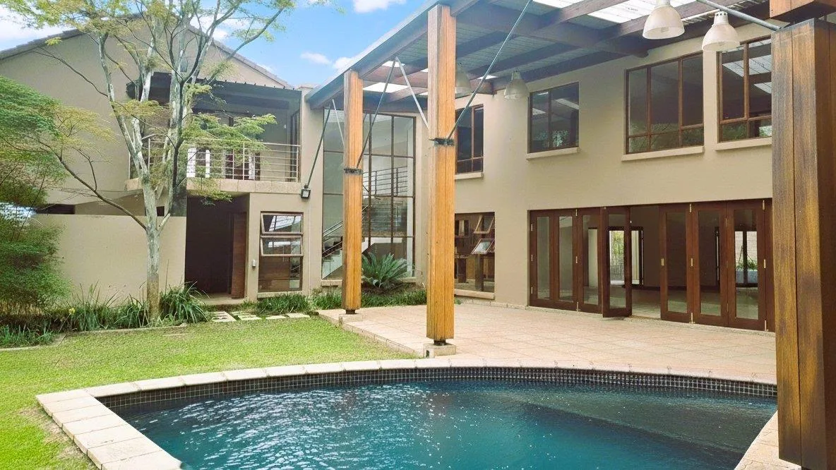 5 Bedroom House to rent in Bryanston East