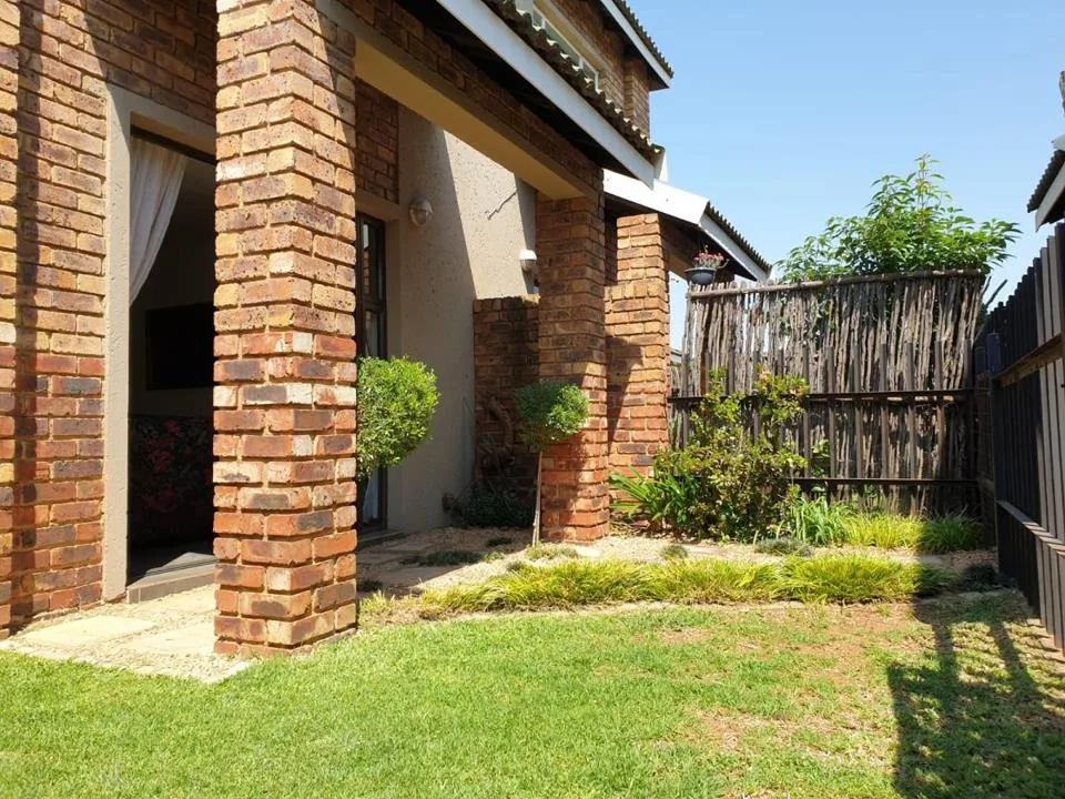 2 Bedroom Townhouse to rent in Norton Home Estate